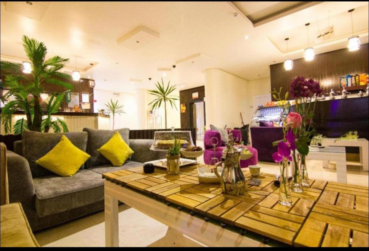 Al Makan 102 By Al Azmy Aparthotel