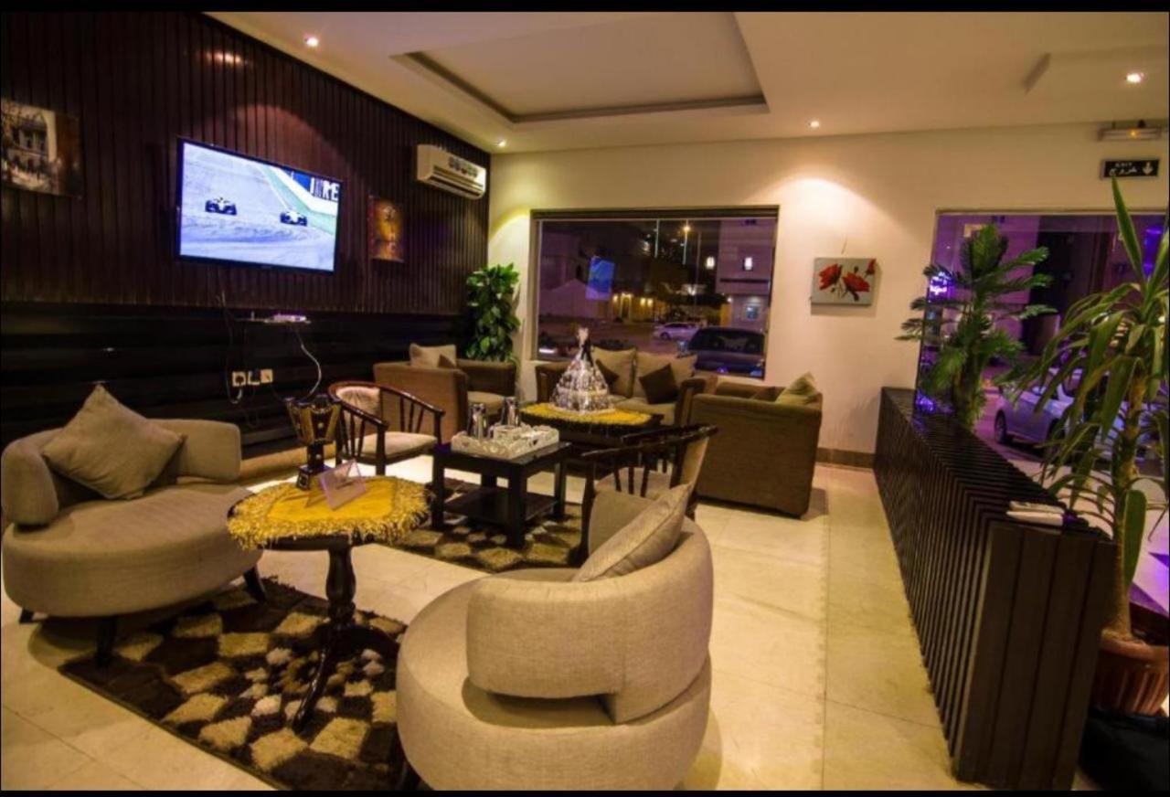 Al Makan 102 By Al Azmy 3*